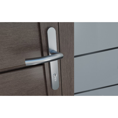 Ročka PROXIMA z dolgim ščitom, nerjaveče jeklo.