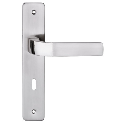 PRIMA kljuka v saten izvedbi. PRIMA kljuka v saten izvedbi.