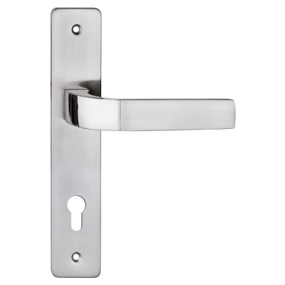 PRIMA kljuka v saten izvedbi. PRIMA kljuka v saten izvedbi.