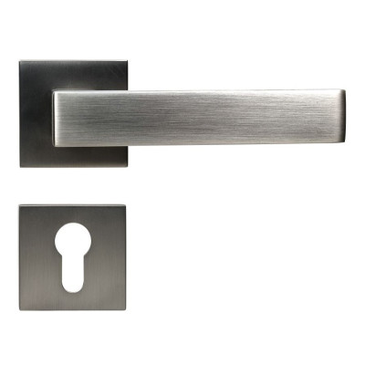 RK.C36.GARDA.PZ.NIMAT kljuka za vrata