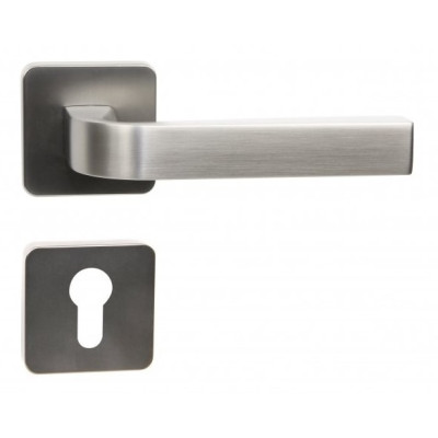 RK.C2.ROMA.PZ.NIMAT kljuka za vrata