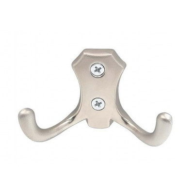 ROMANA polvešiak II je vrhunska notranja kljuka, ki je na voljo v različnih izvedbah, kot so mat črna, satina, polirano jeklo, s