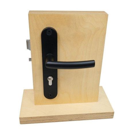 R.701.ZB.CE.TB4 varnostna oprema