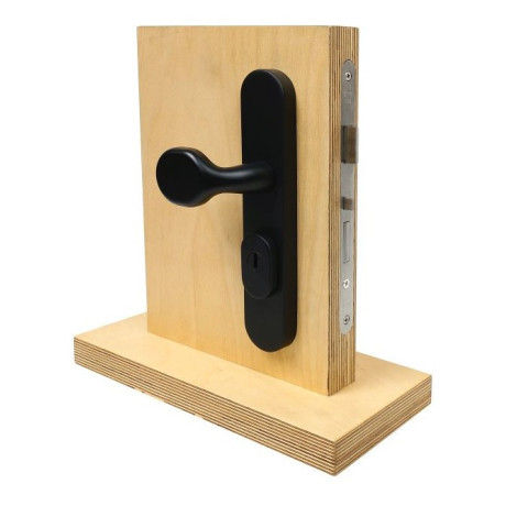 R.701.ZB.CE.TB4 varnostna oprema