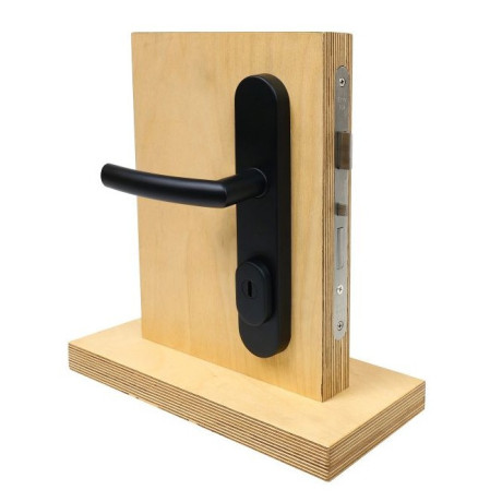 R.711.ZB.CE.TB4 varnostno okovje